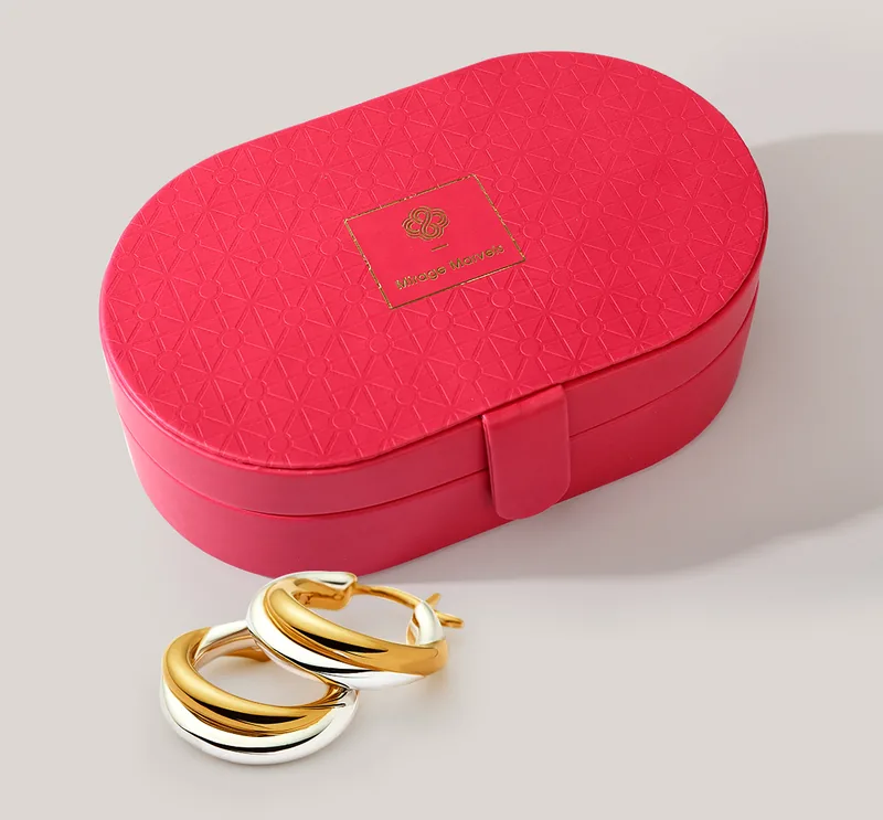 Mirage Marvels Duo: A Jewelry Box for Style and Storage