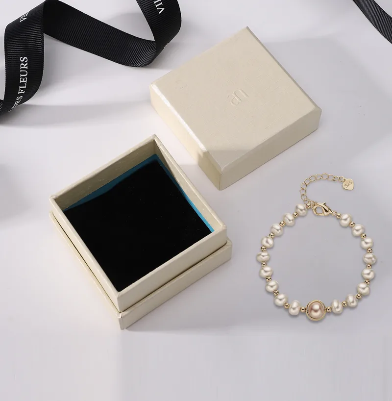 Small Bracelet Jewelry Box