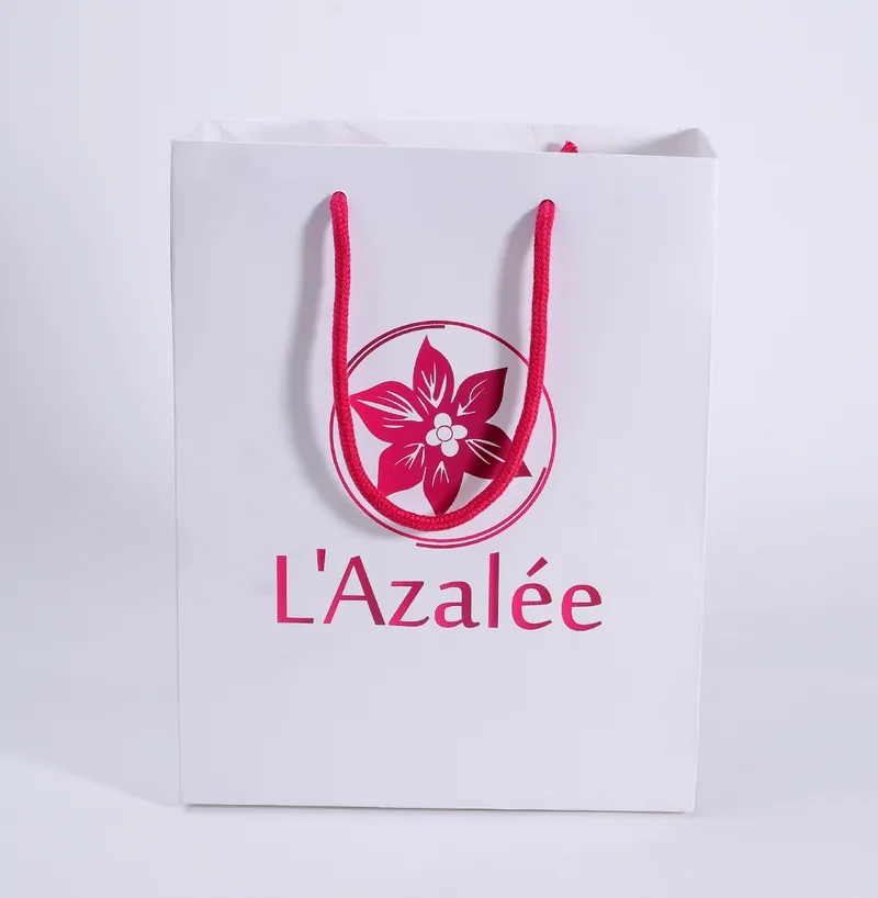 Stylish& luxury& elegant Valentine paper bag