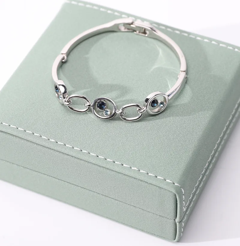 Premium Mint Bracelet Box