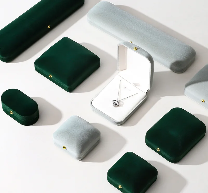 Green and grey flannel box