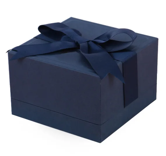 Jewelry presentation boxes and packaging details