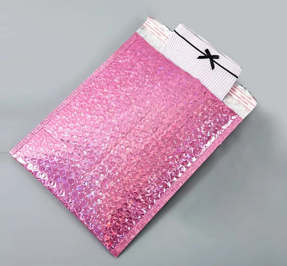 Bubble Shipping Ziplock Pouches — product view 1