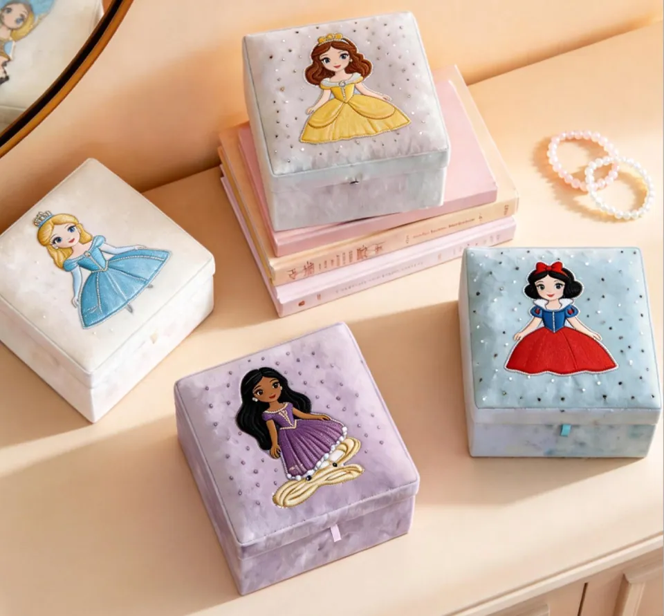Disney Princess Velvet Jewelry Boxes — product view 1