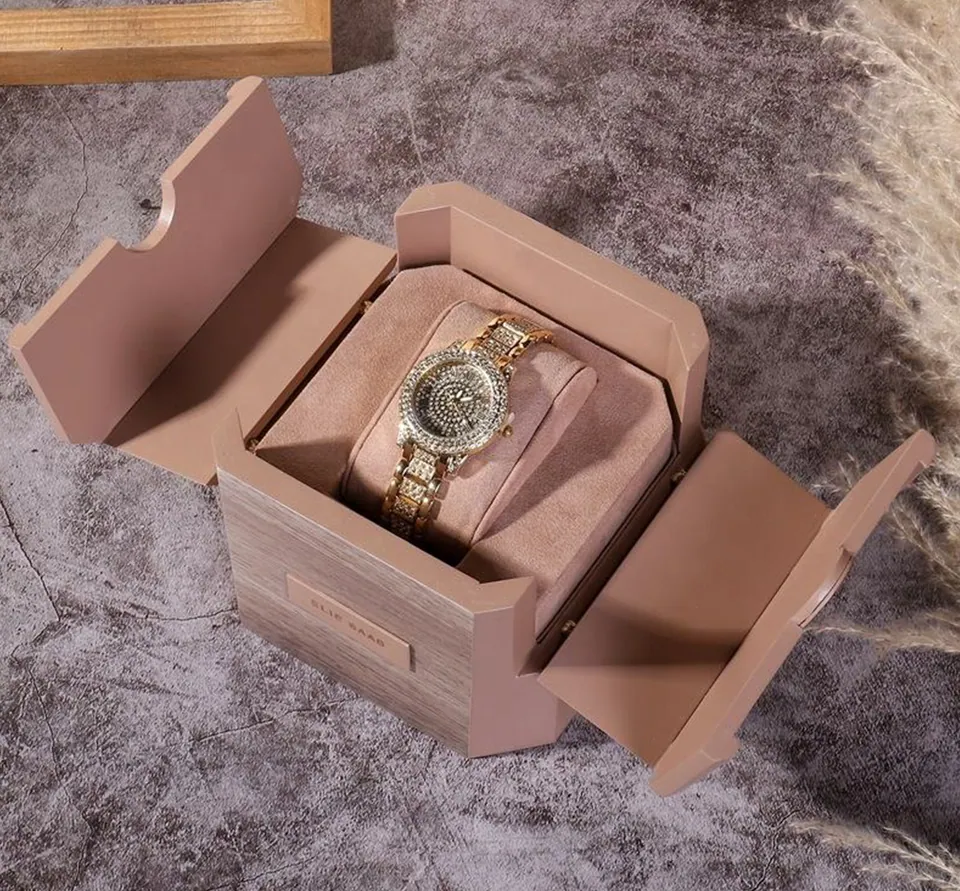 Wood Watch Box — product view 1