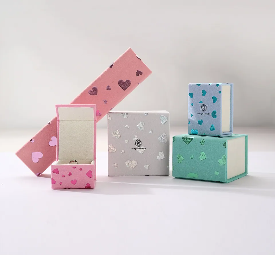 Romantic Heart Pattern Flip Lid Jewellery Packaging Box — product view 1