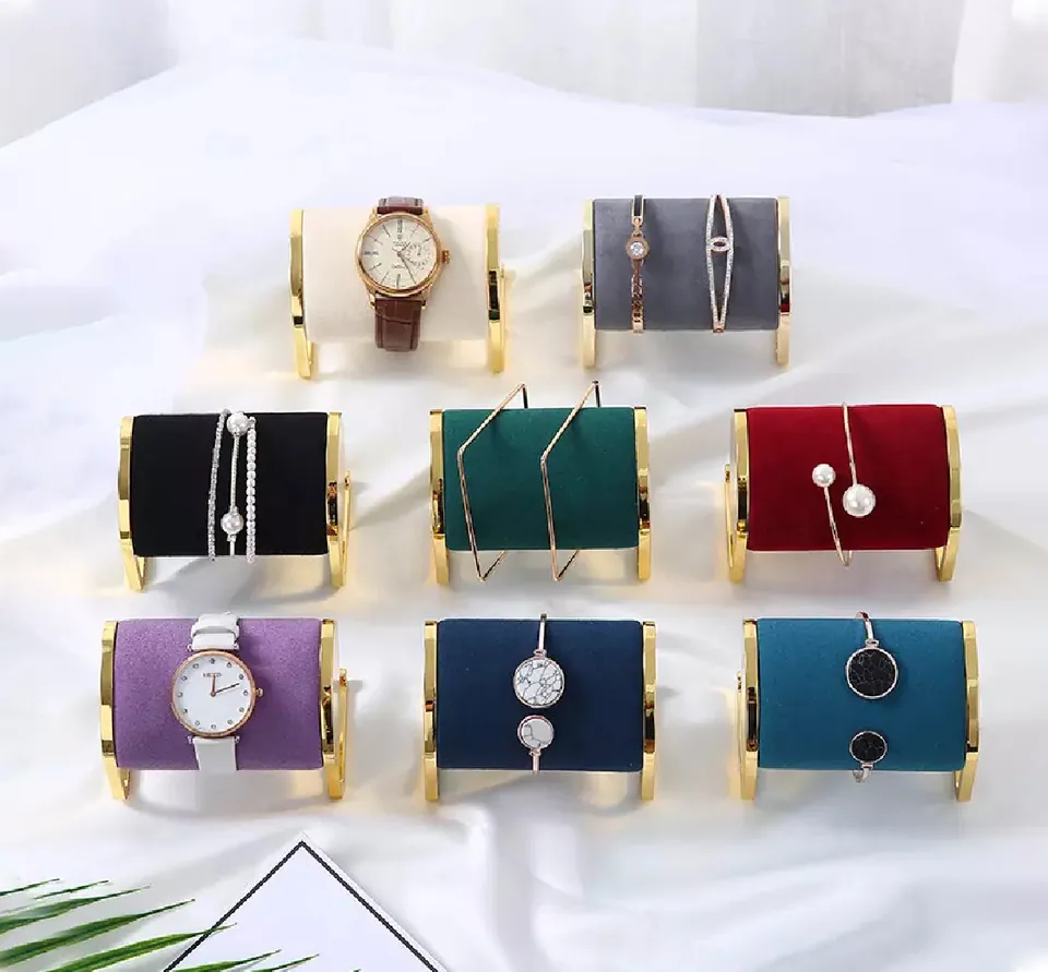 Luxury Handmade Metal Watch Display — product view 1